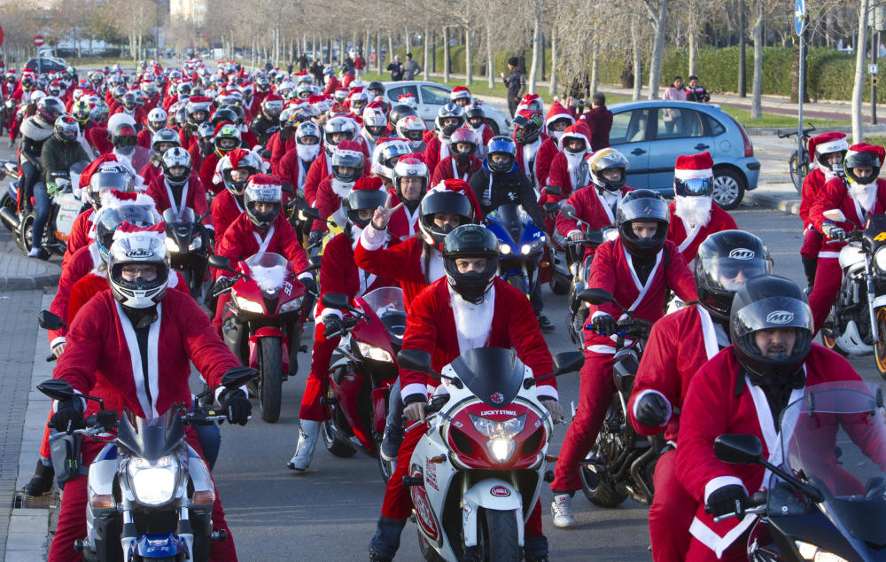 II Papanoelda Motera Solidaria