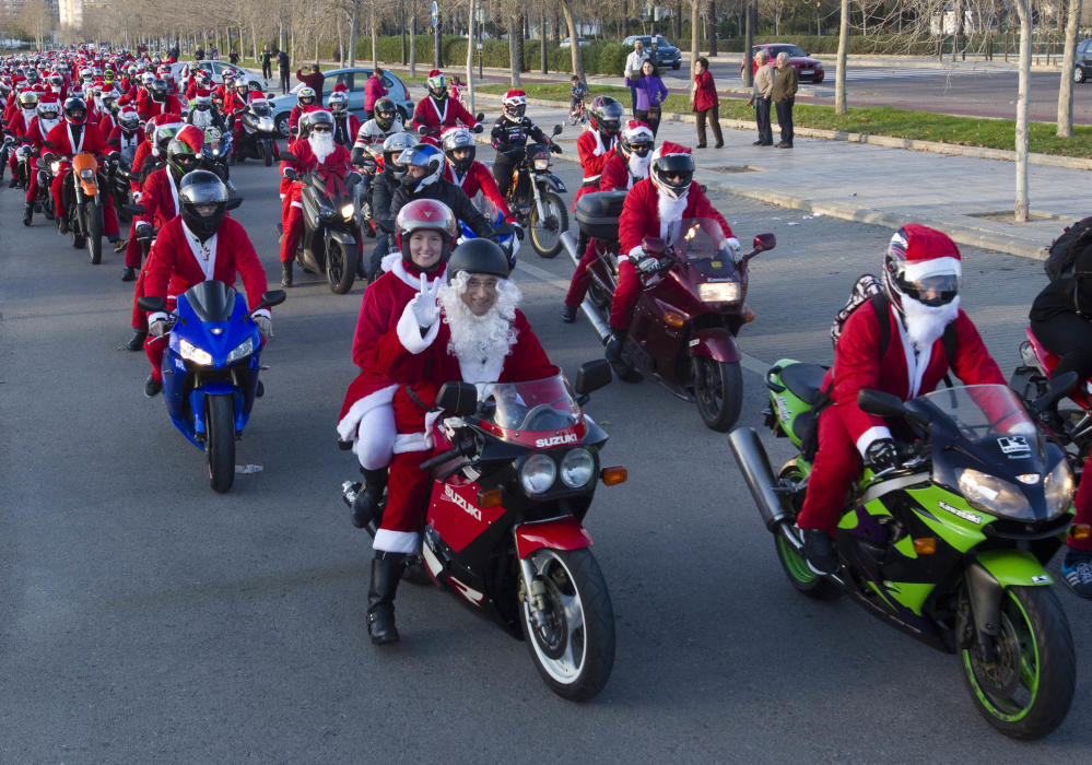 II Papanoelda Motera Solidaria